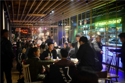 麻辣空间清油火锅讲述餐饮业“最后一片蓝海”团餐